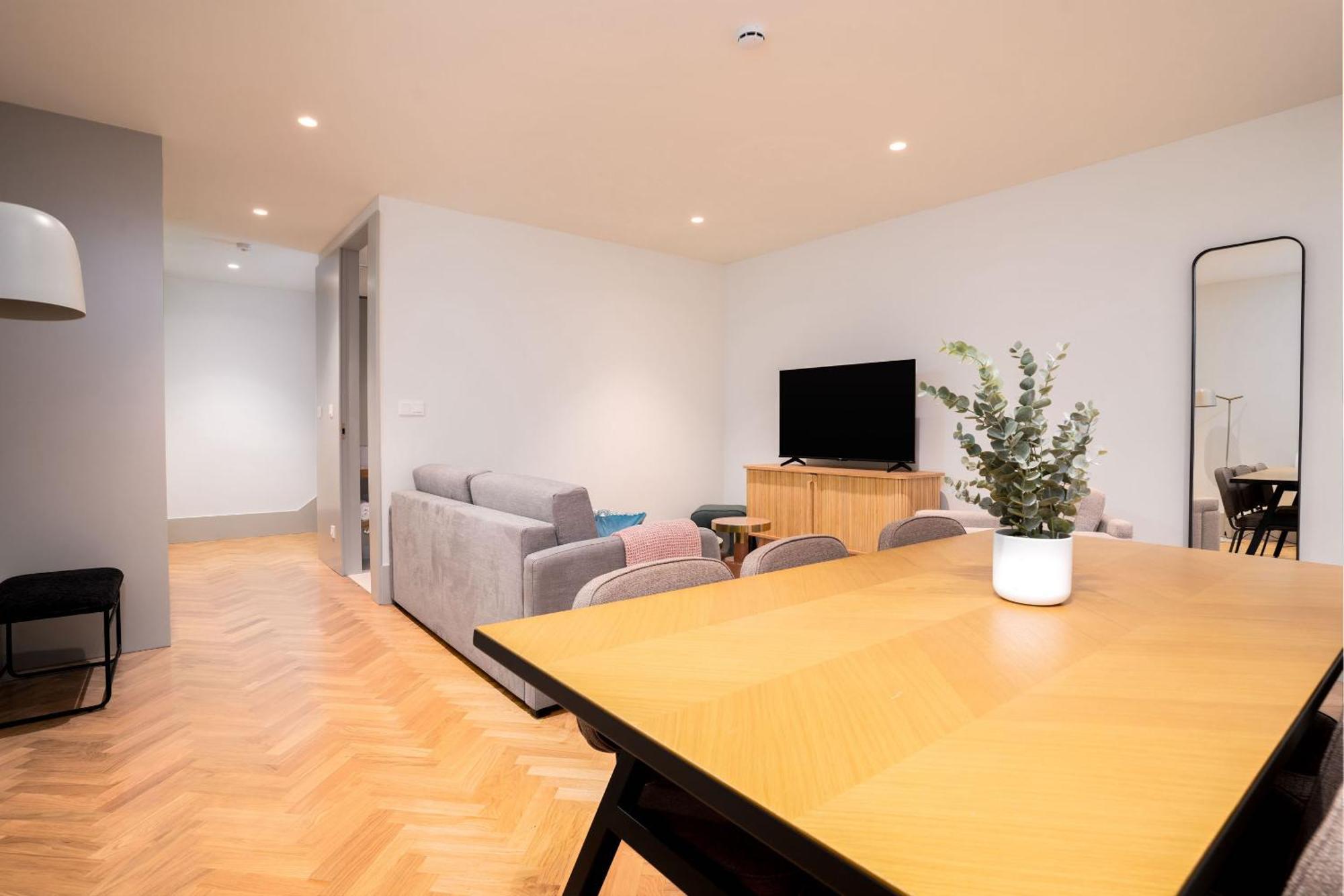 Limehome Porto Rua 31 De Janeiro Экстерьер фото