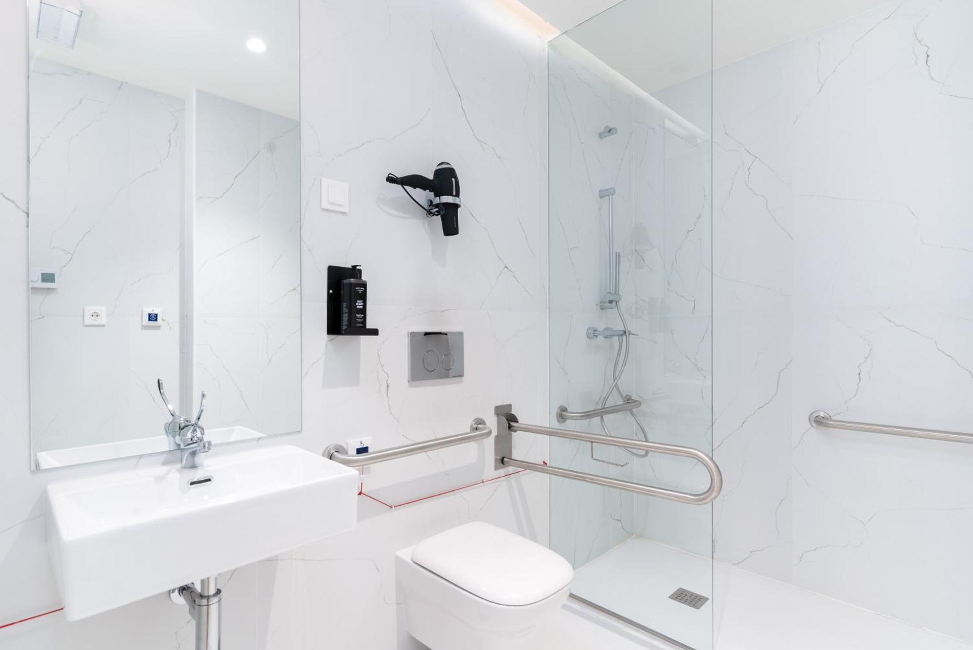 Limehome Porto Rua 31 De Janeiro Экстерьер фото