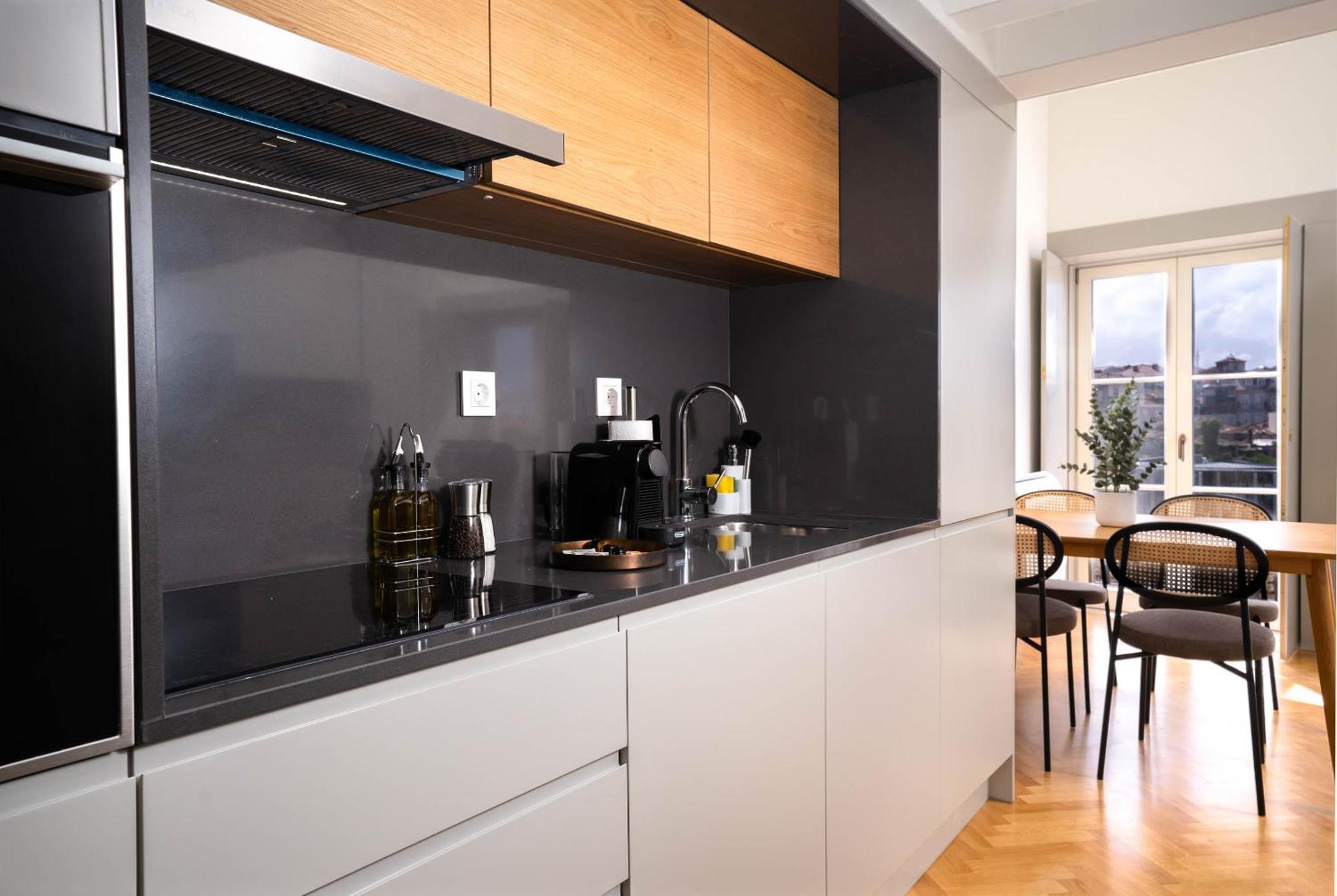 Limehome Porto Rua 31 De Janeiro Экстерьер фото