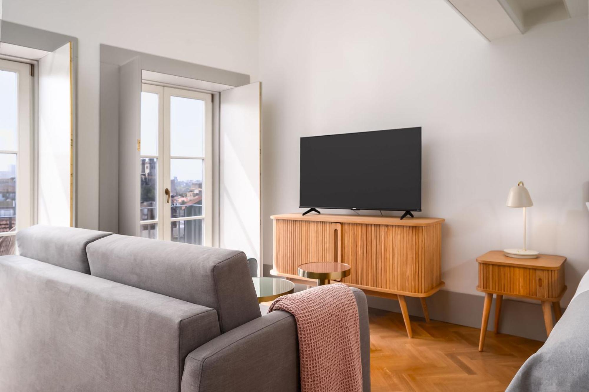 Limehome Porto Rua 31 De Janeiro Экстерьер фото